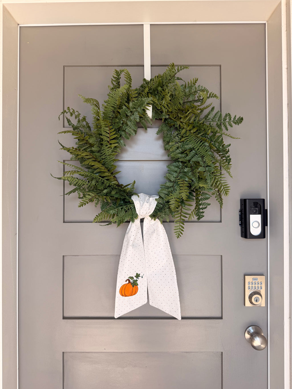 Pumpkin Wreath Sash